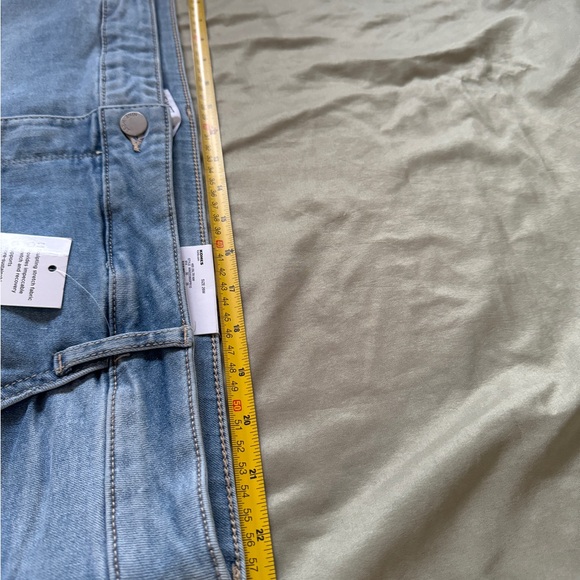 NINE WEST women sculpting Denim jeans 26W - Picture 6 of 7